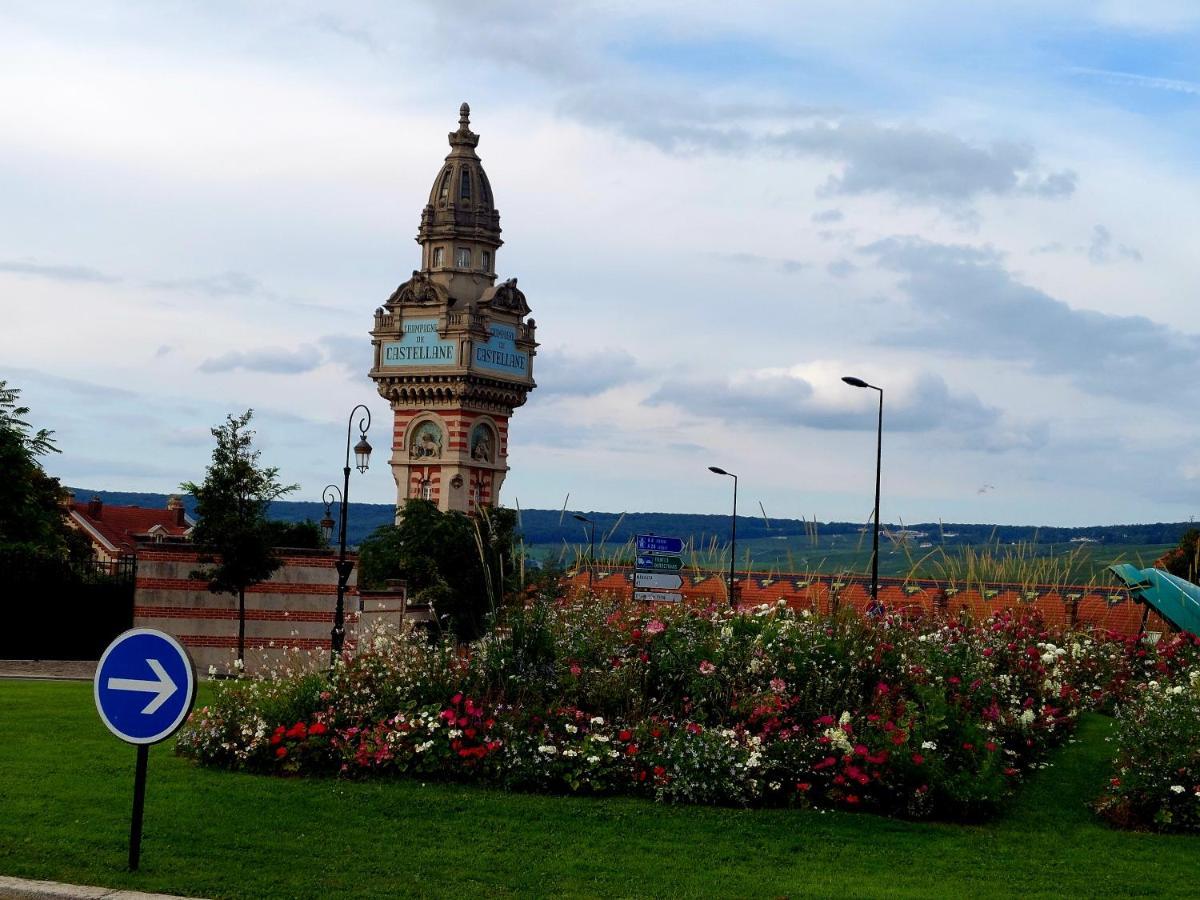 Epernay Capital De Champagne Apartment Екстериор снимка